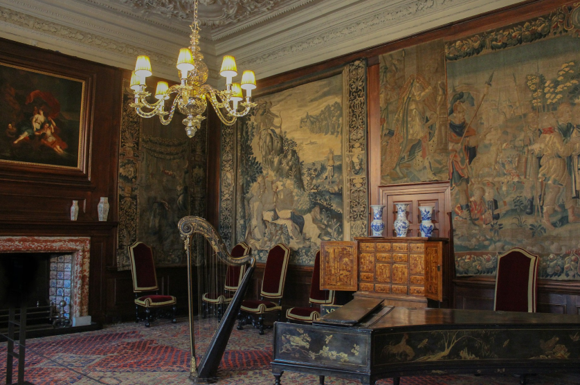 Voyage culturel de 4 jours à Edimbourg - Palais de Holyrood - Omiyage Trip