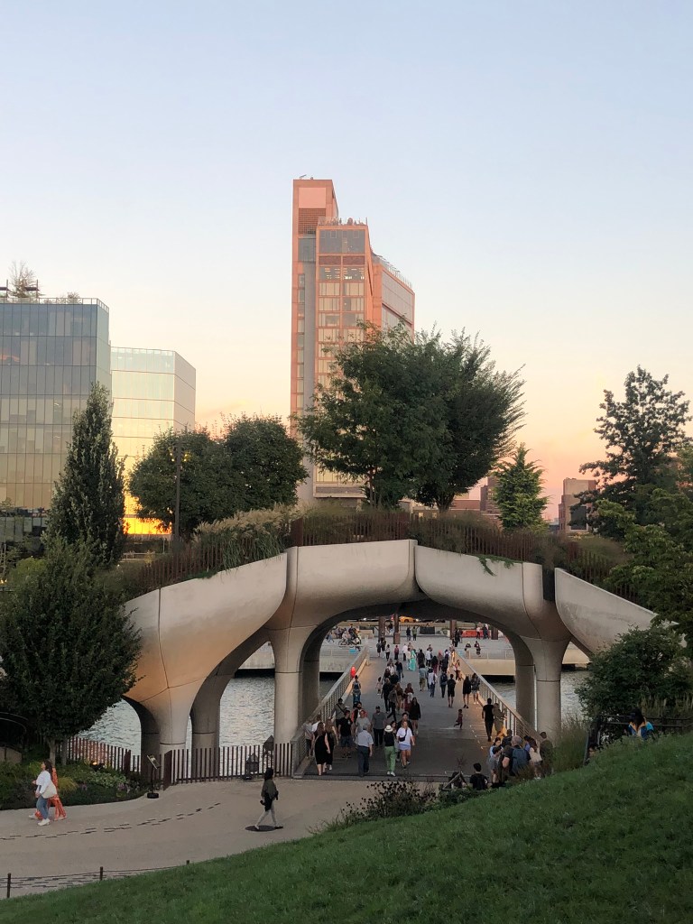 Exploration crépusculaire - Little Island - Blog au gré des continents 