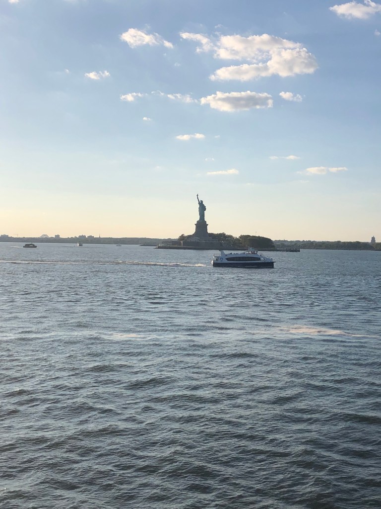 Ferry Staten Island - au large de New York - Blog au gré des continents 