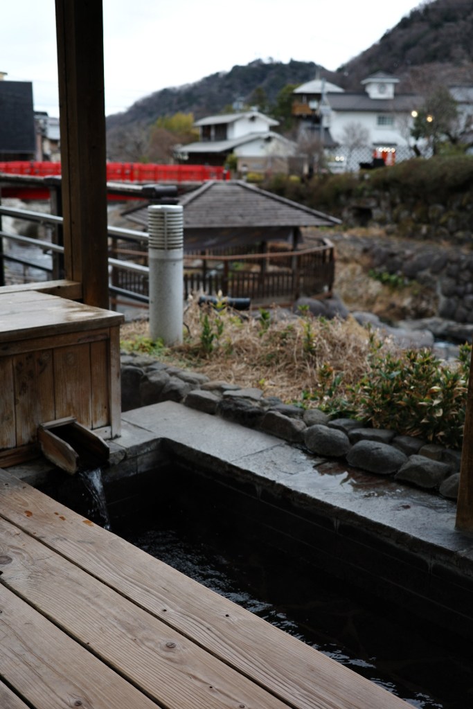 Ashiyu, bain pour les pieds à Shuzenji - Au gré des continents