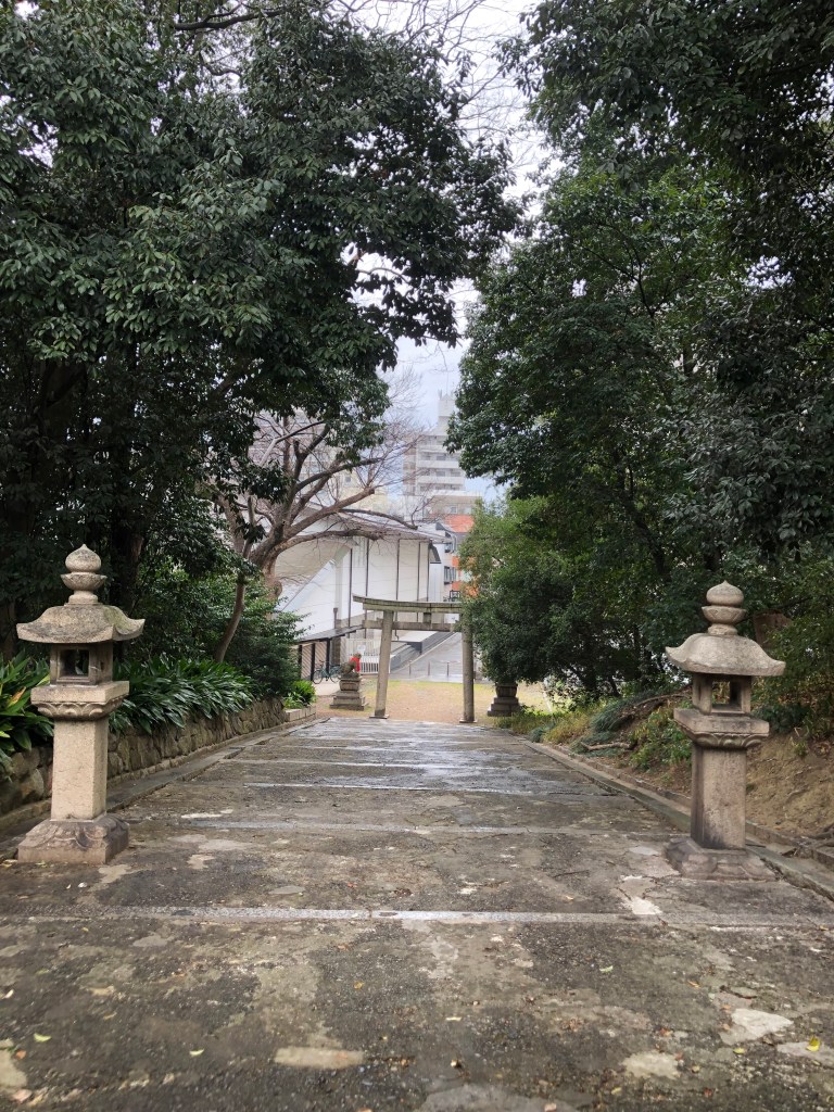 Séjour dans le Kansai - Allée de lanternes - Blog au gré des continents 