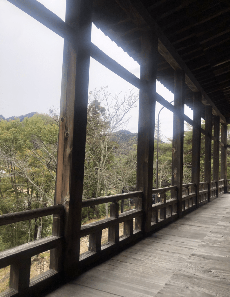 Virée japonaise - Bois sous ses pieds - Blog au gré des continents 