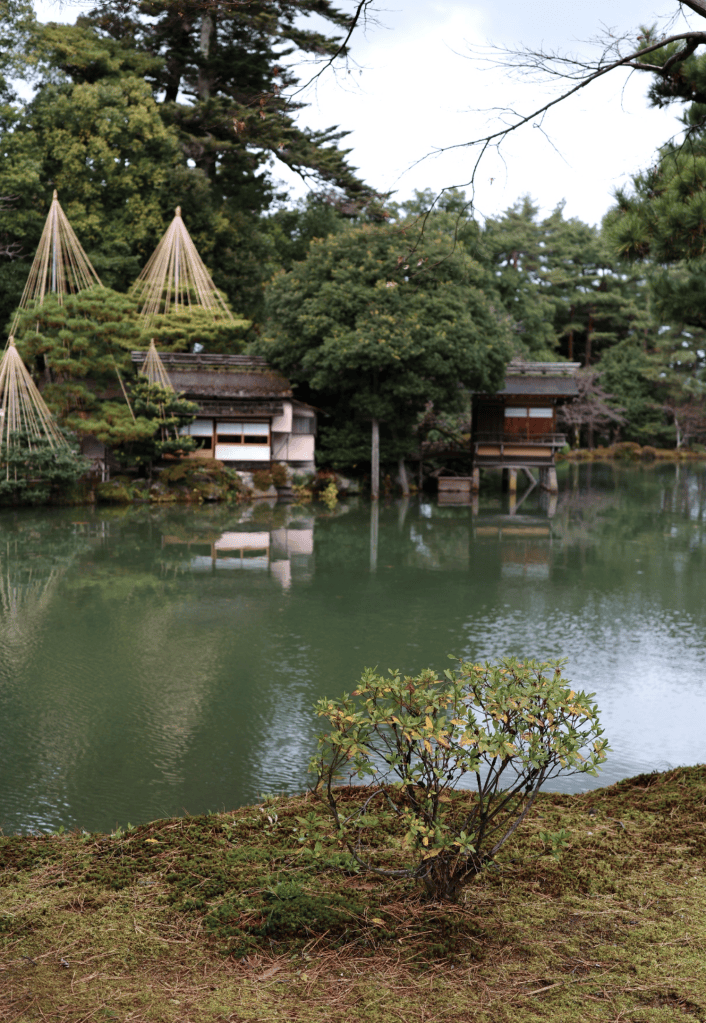 Le jardin Kenroku-en à Kanazawa - Au gré des continents